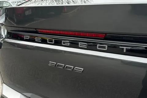 FT74ADZ PEUGEOT 3008 1.2 Allure e-DSC6 Euro 6 (s/s) 5dr Thumbnail #27