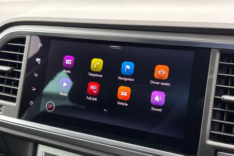 GX72XYJ SEAT Ateca 1.5 TSI EVO FR Sport Euro 6 (s/s) 5dr Thumbnail #21