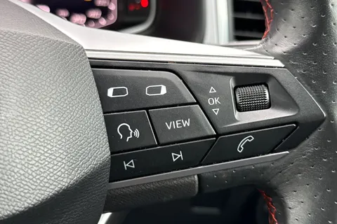 GX72XYJ SEAT Ateca 1.5 TSI EVO FR Sport Euro 6 (s/s) 5dr Thumbnail #40