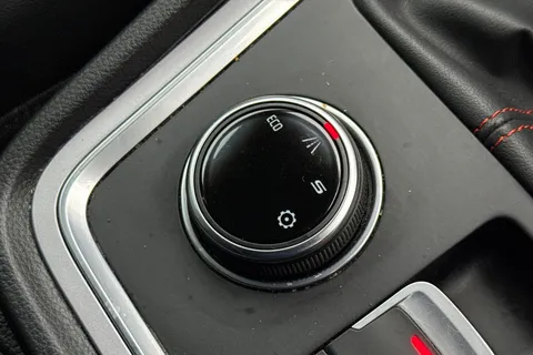 GX72XYJ SEAT Ateca 1.5 TSI EVO FR Sport Euro 6 (s/s) 5dr Thumbnail #44