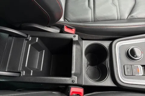 GX72XYJ SEAT Ateca 1.5 TSI EVO FR Sport Euro 6 (s/s) 5dr Thumbnail #45