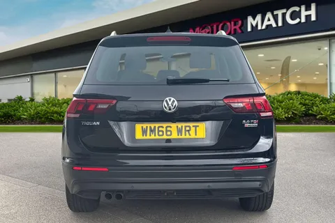 WM66WRT Volkswagen Tiguan 2.0 TDI BlueMotion Tech SE Navigation DSG 4Motion Euro 6 (s/s) 5dr Thumbnail #5