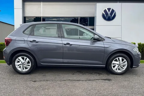 MK72LFN Volkswagen Polo 1.0 Life 5dr **REAR VIEW CAMERA** Thumbnail #3