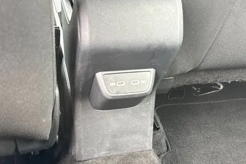 MK72LFN Volkswagen Polo 1.0 Life 5dr **REAR VIEW CAMERA** Thumbnail #26