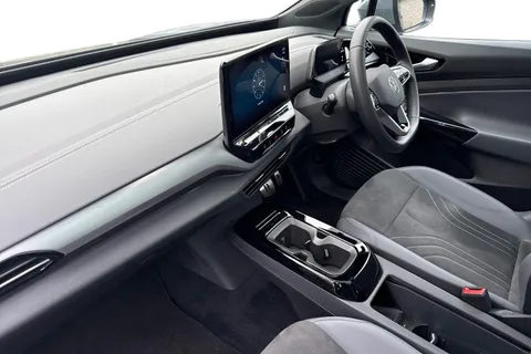 DF23ZGP Volkswagen ID.5 Pro Performance 77kWh Style Auto 5dr Thumbnail #9