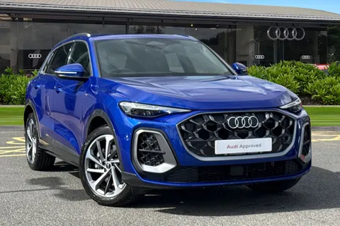 PX26JXN Audi Q5 2.0 TDI S line S Tronic quattro Euro 6 (s/s) 5dr Thumbnail #2