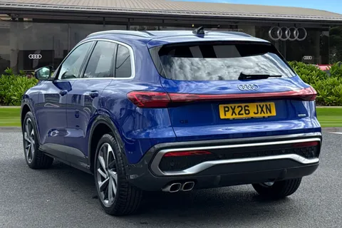 PX26JXN Audi Q5 2.0 TDI S line S Tronic quattro Euro 6 (s/s) 5dr Thumbnail #3