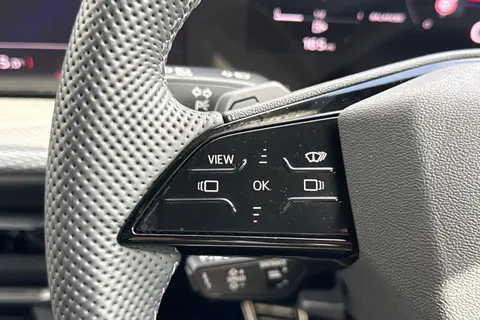 PX26JXN Audi Q5 2.0 TDI S line S Tronic quattro Euro 6 (s/s) 5dr Thumbnail #48
