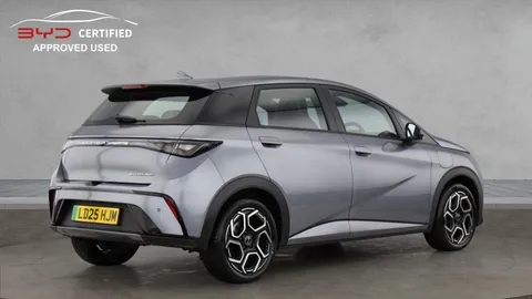 LD25HJM BYD Dolphin 60.48kWh Comfort Auto 5dr Thumbnail #3