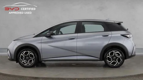 LD25HJM BYD Dolphin 60.48kWh Comfort Auto 5dr Thumbnail #6