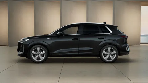  Audi Q3 1.5 TFSI S line S Tronic Euro 6 (s/s) 5dr Thumbnail #3