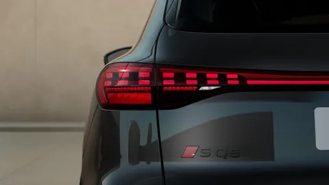  Audi SQ5 3.0 TFSI S Black Edition S Tronic quattro Euro 6 (s/s) 5dr Thumbnail #7