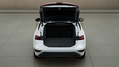  Audi A6 E-Tron Avant 100kWh Black Edition Auto quattro 5dr Thumbnail #6