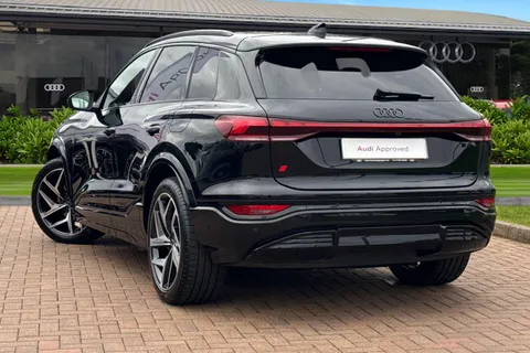 KS74MEU Audi Q6 E-Tron Q6 SUV Edition 1 e-tron quattro 285,00 kW Thumbnail #3