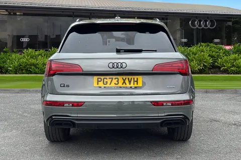 PG73XVH Audi Q5 MY23.5 Black Edition 50 TFSI e quattro 299 PS S tronic Thumbnail #5