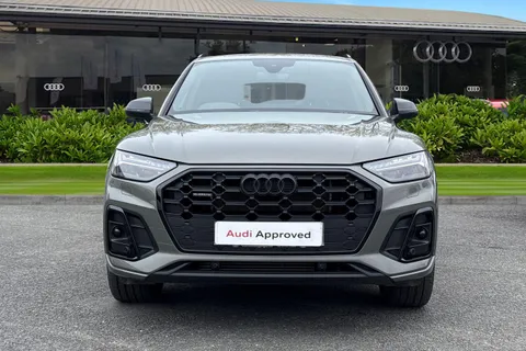 PG73XVH Audi Q5 MY23.5 Black Edition 50 TFSI e quattro 299 PS S tronic Thumbnail #6