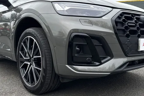 PG73XVH Audi Q5 MY23.5 Black Edition 50 TFSI e quattro 299 PS S tronic Thumbnail #9