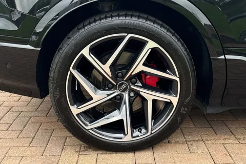 KS74MEU Audi Q6 E-Tron Q6 SUV Edition 1 e-tron quattro 285,00 kW Thumbnail #11