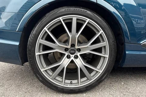 KF18JZX Audi SQ7 4.0 TDI V8 Tiptronic quattro Euro 6 (s/s) 5dr Thumbnail #11