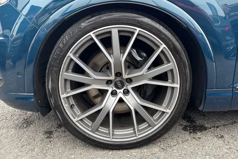 KF18JZX Audi SQ7 4.0 TDI V8 Tiptronic quattro Euro 6 (s/s) 5dr Thumbnail #12