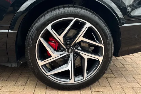 KS74MEU Audi Q6 E-Tron Q6 SUV Edition 1 e-tron quattro 285,00 kW Thumbnail #14