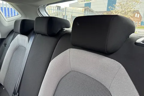 YN19OOL SEAT Ibiza 1.0 TSI SE Technology Euro 6 (s/s) 5dr GPF Thumbnail #19