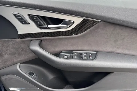 KF18JZX Audi SQ7 4.0 TDI V8 Tiptronic quattro Euro 6 (s/s) 5dr Thumbnail #22