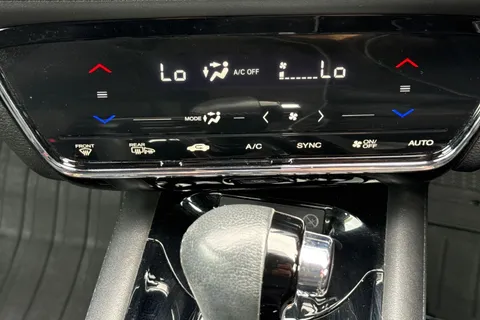 MF18UNE Honda HR-V 1.5 i-VTEC SE Navi CVT 5dr Thumbnail #22