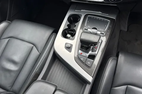 KF18JZX Audi SQ7 4.0 TDI V8 Tiptronic quattro Euro 6 (s/s) 5dr Thumbnail #24