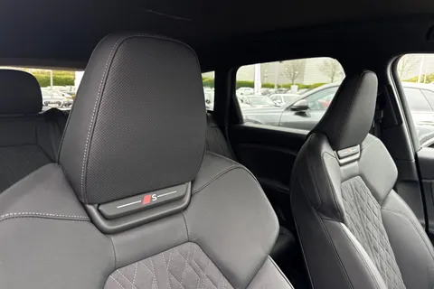 KS74MEU Audi Q6 E-Tron Q6 SUV Edition 1 e-tron quattro 285,00 kW Thumbnail #25