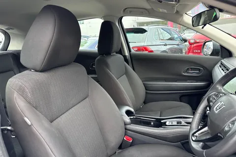 MF18UNE Honda HR-V 1.5 i-VTEC SE Navi CVT 5dr Thumbnail #25