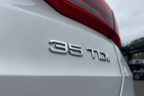 37 of 66 for Audi Q3 S line 35 TDI 150 PS S tronic