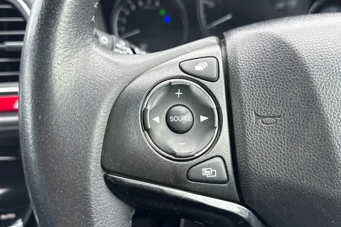 MF18UNE Honda HR-V 1.5 i-VTEC SE Navi CVT 5dr Thumbnail #42