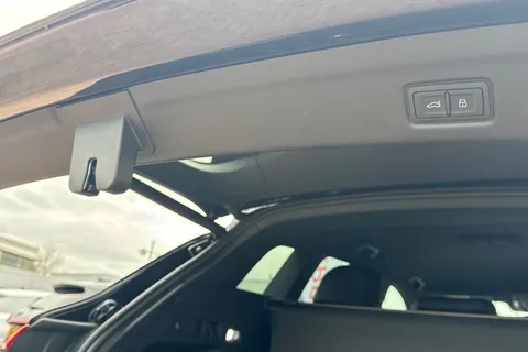 KS74MEU Audi Q6 E-Tron Q6 SUV Edition 1 e-tron quattro 285,00 kW Thumbnail #43