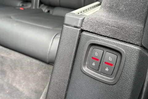 KF18JZX Audi SQ7 4.0 TDI V8 Tiptronic quattro Euro 6 (s/s) 5dr Thumbnail #45