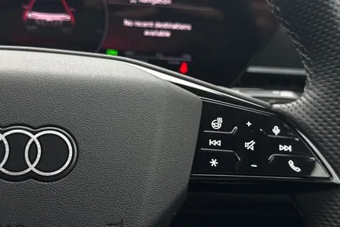 KS74MEU Audi Q6 E-Tron Q6 SUV Edition 1 e-tron quattro 285,00 kW Thumbnail #50