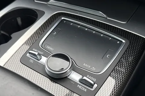 KF18JZX Audi SQ7 4.0 TDI V8 Tiptronic quattro Euro 6 (s/s) 5dr Thumbnail #53