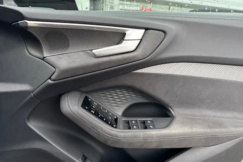 DC25WXU Audi S5 Avant Edition 1 TFSI  367 PS S tronic Thumbnail #22