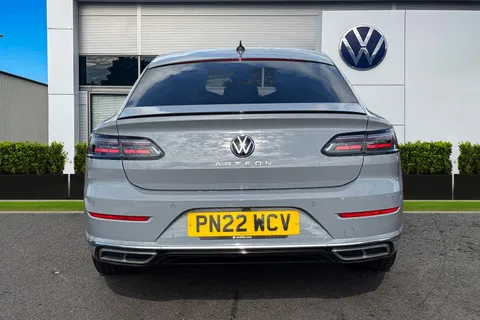 PN22WCV Volkswagen Arteon 2.0 TSI R-Line 5dr DSG **HEATED WINDSCREEN, DCC, REAR CAM, 20' ALLOYS** Thumbnail #5