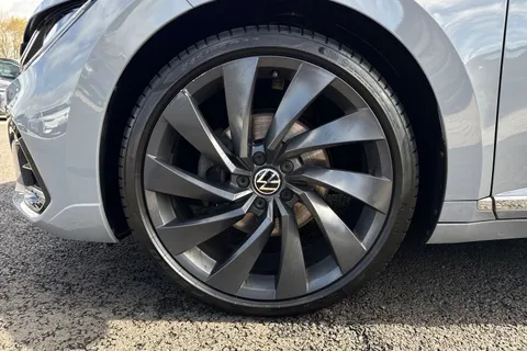 PN22WCV Volkswagen Arteon 2.0 TSI R-Line 5dr DSG **HEATED WINDSCREEN, DCC, REAR CAM, 20' ALLOYS** Thumbnail #12