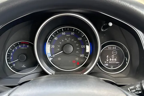 MW18WVR Honda Jazz 1.3 i-VTEC SE Euro 6 (s/s) 5dr Thumbnail #20