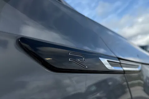 PN22WCV Volkswagen Arteon 2.0 TSI R-Line 5dr DSG **HEATED WINDSCREEN, DCC, REAR CAM, 20' ALLOYS** Thumbnail #30