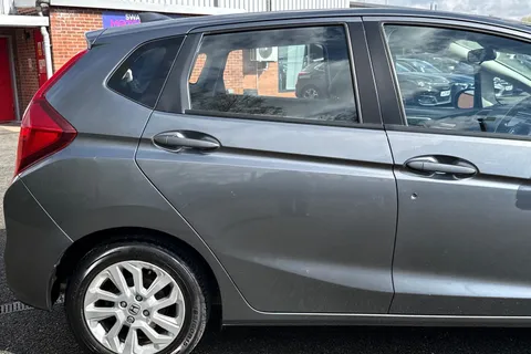 MW18WVR Honda Jazz 1.3 i-VTEC SE Euro 6 (s/s) 5dr Thumbnail #31