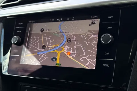 PN22WCV Volkswagen Arteon 2.0 TSI R-Line 5dr DSG **HEATED WINDSCREEN, DCC, REAR CAM, 20' ALLOYS** Thumbnail #41