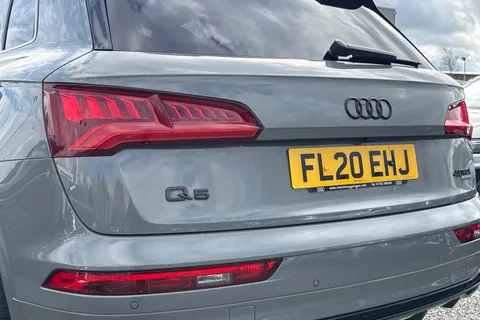 FL20EHJ Audi Q5 Black Edition 40 TDI quattro 190 PS S tronic Thumbnail #8