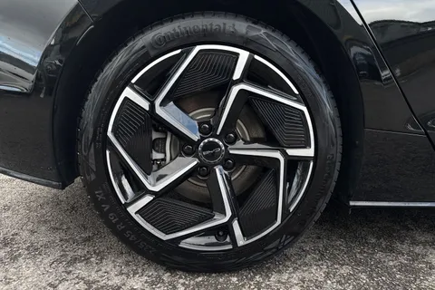 21 of 49 for BYD SEAL 230kW Design 83kWh 4dr Auto