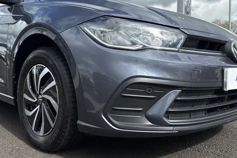 MJ23EZA Volkswagen Polo 1.0 TSI Life 5dr DSG **PARKING SENSORS** Thumbnail #10