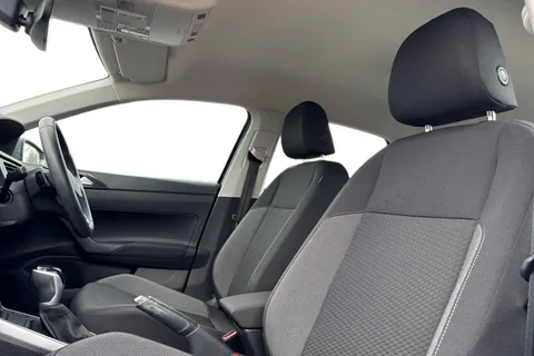 MJ23EZA Volkswagen Polo 1.0 TSI Life 5dr DSG **PARKING SENSORS** Thumbnail #17