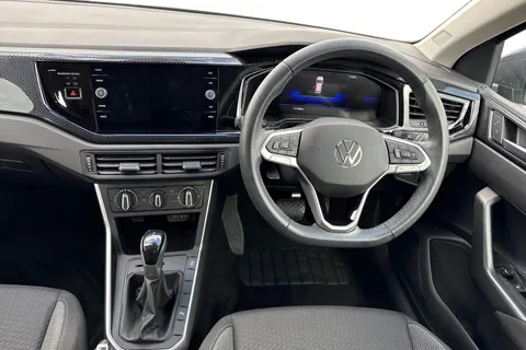 MJ23EZA Volkswagen Polo 1.0 TSI Life 5dr DSG **PARKING SENSORS** Thumbnail #19