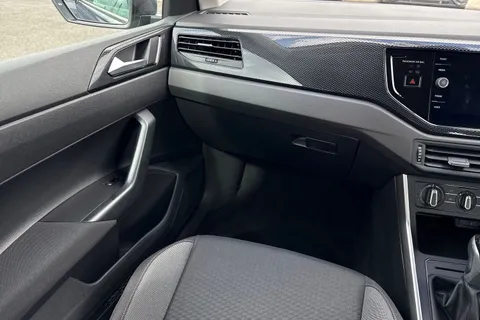 MJ23EZA Volkswagen Polo 1.0 TSI Life 5dr DSG **PARKING SENSORS** Thumbnail #21